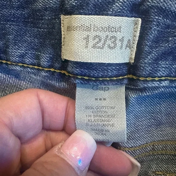 GAP Classic Blue Denim Jeans - Picture 3 of 10